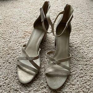 Eileen Fisher 13 Sandals Short Heel Strappy Spring Summer Must
